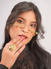 VAIDAAN Face Jewellery: Where Art Meets Expression